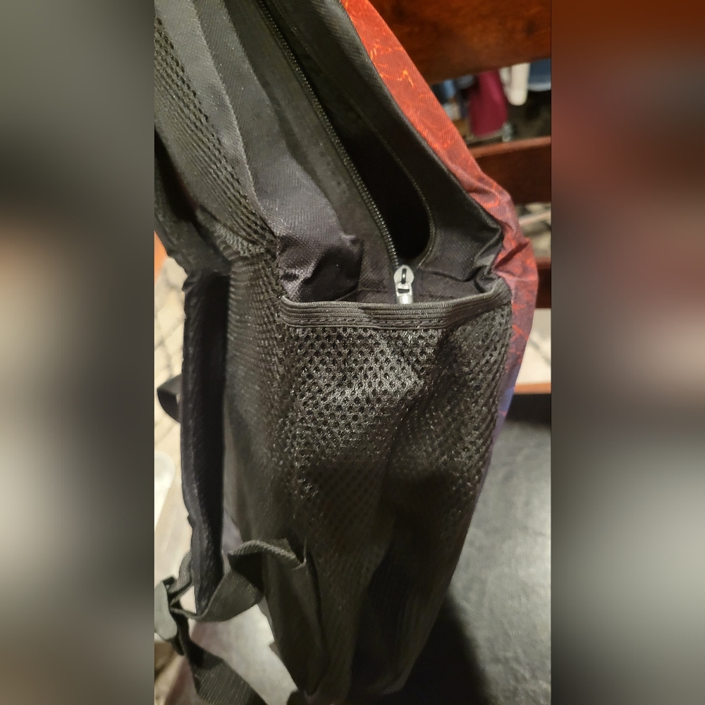Unspeakable Frog Backpack - Picture 4 of 4